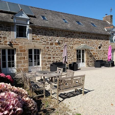 Le Jardin A Mordreuc Bed & Breakfast Pleudihen-sur-Rance ภายนอก รูปภาพ
