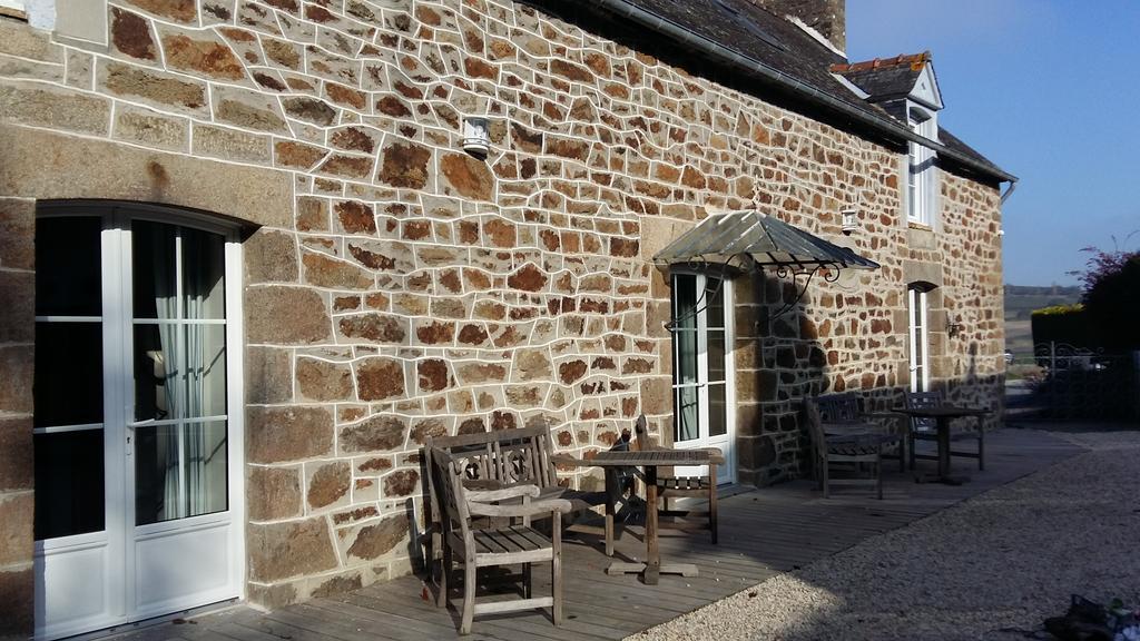 Le Jardin A Mordreuc Bed & Breakfast Pleudihen-sur-Rance ภายนอก รูปภาพ