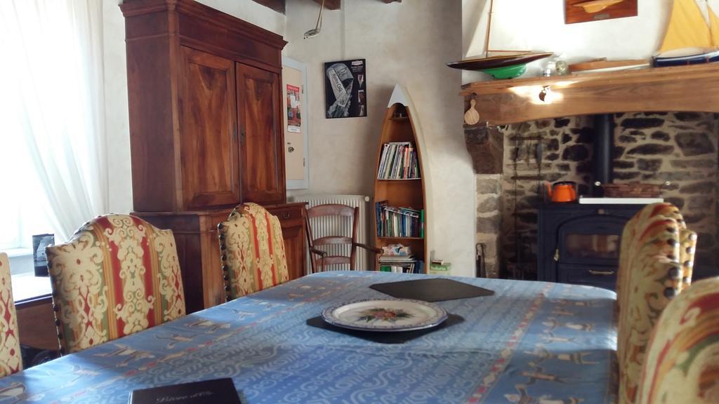 Le Jardin A Mordreuc Bed & Breakfast Pleudihen-sur-Rance ภายนอก รูปภาพ