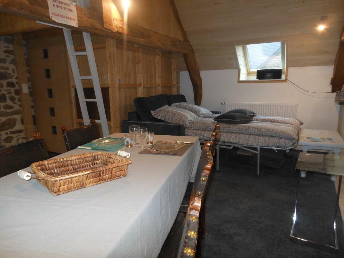 Le Jardin A Mordreuc Bed & Breakfast Pleudihen-sur-Rance ภายนอก รูปภาพ